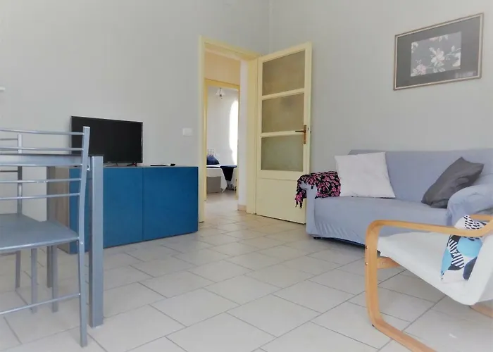 Center View Апартаменти